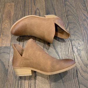 🌟Light brown ankle booties🌟